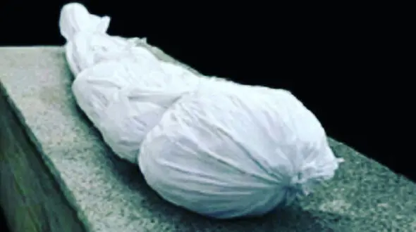 نگهبان 24 ساله زنده زنده سوخت / آتش در کیوسکی در قرچک