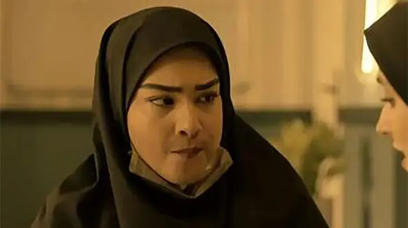 عکس گوهر امینی سریال کلینیک رویا در کنار بازیگر ایران / عکس های بدون گریم خانم بازیگر را ببینید