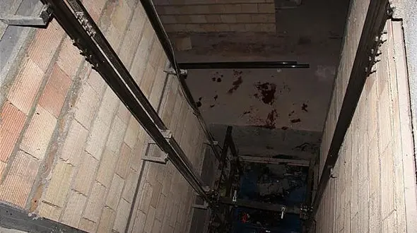 سقوط مرگبار کارگر زنجانی به چاله بالابر + عکس 