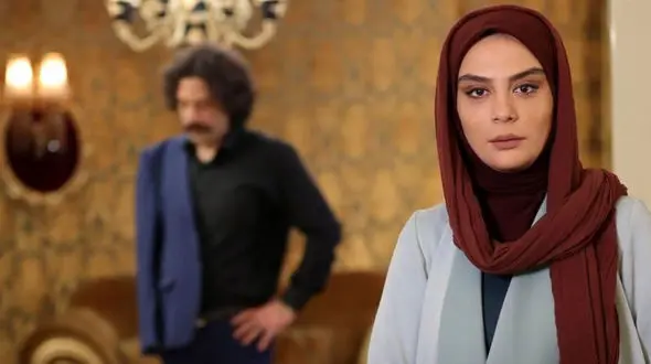 عکس جنجالی مارال فرجاد سیاهپوش در خارج ! /  عزادار مادرش است !