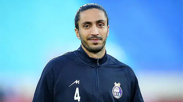 واکنش توهین آمیز سیاوش یزدانی برای جشن تولد ساپینتو ! / خجالت کشیدم استقلالی ام !