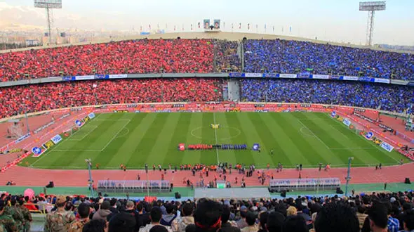 استقلال و پرسپولیس ۲۵ تیرماه در ورزشگاه آرمینیا بیله فلد به مصاف هم می روند