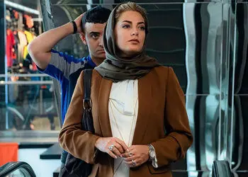مدل مانتوهای شیک و کلاسیک طناز طباطبایی / الگویی برای استایل باحجاب + عکس