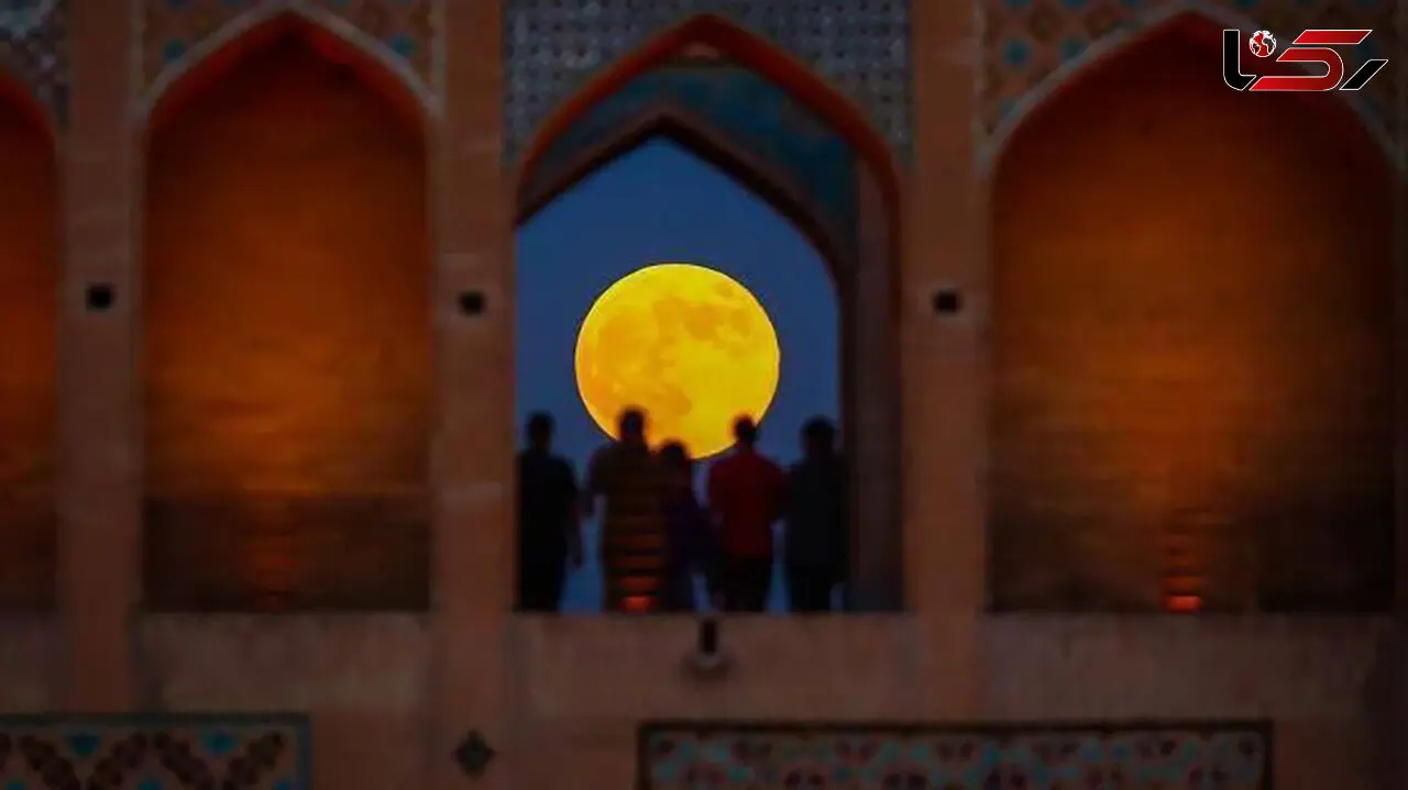 مشاهده اولین ابرماه سال 1404 ؛ شب جادویی 15 مهر