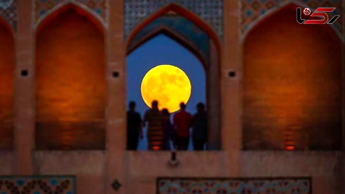 مشاهده اولین ابرماه سال 1404 ؛ شب جادویی 15 مهر