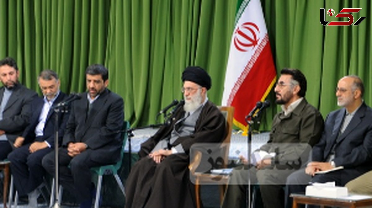 بازیگران سریال یوسف پیامبر مهمان رهبر انقلاب در بیت رهبری؛ دیداری دلنشین که به نماز خواندن پشت رهبری ختم شد؛ حضور مصطفی زمانی، لیلا بلوکات، محمود پاکنیت و...+عکس