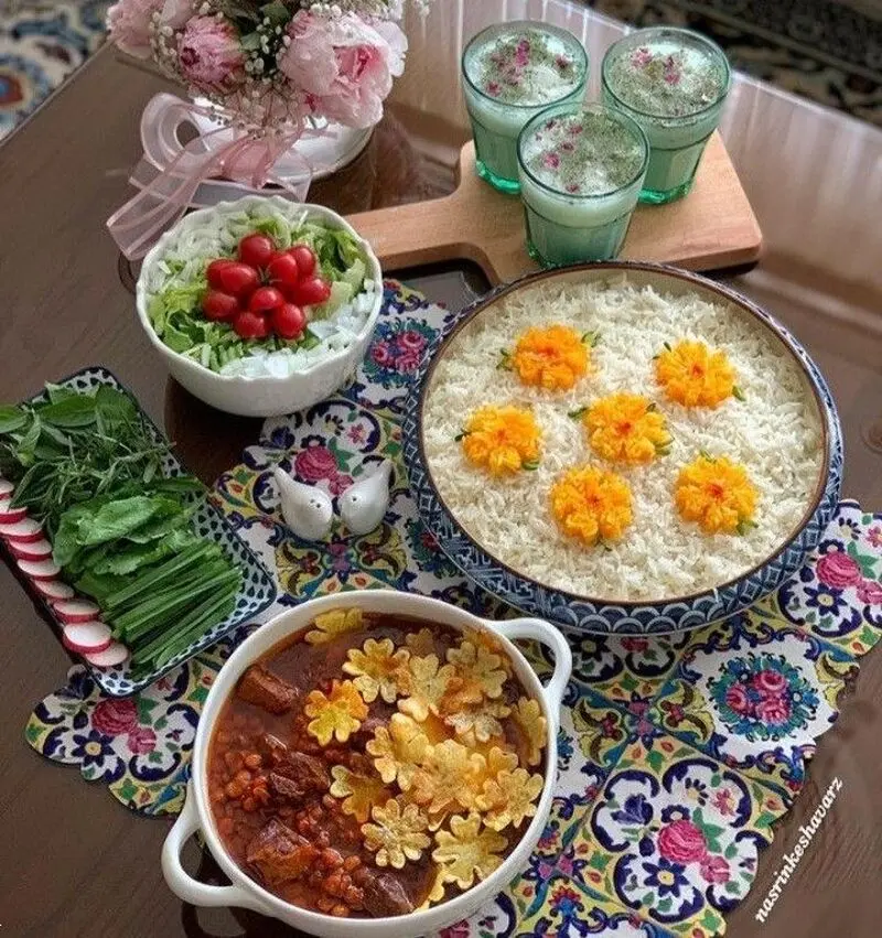 عکس از میز شام عروس