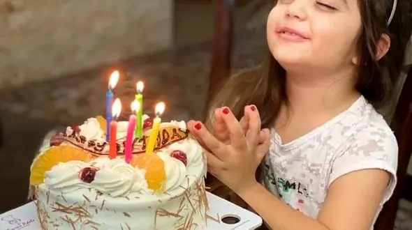 عکس دیدنی از فرزندان جواد نکونام