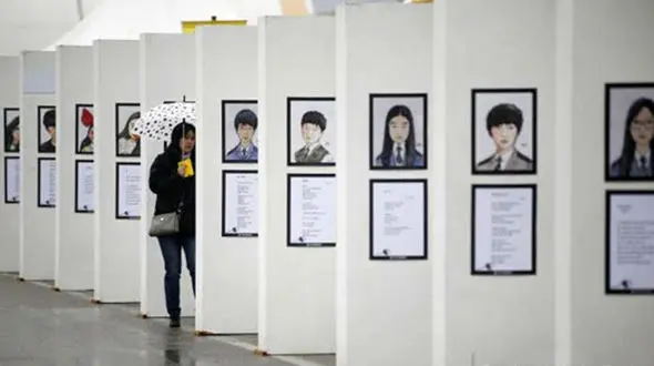 مجازات حبس ابد برای کاپیتان کشتی بخاطر مرگ 170 دانش آموز! + عکس ها