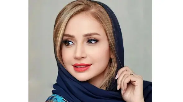 ژست و ادای شبنم قلی خانی با مانتوی کتی کوتاه و مجلسی
