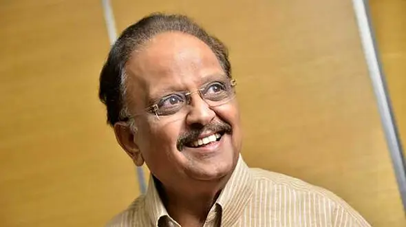 کرونا جان خواننده خاطره ساز ایرانی ها را گرفت + عکس