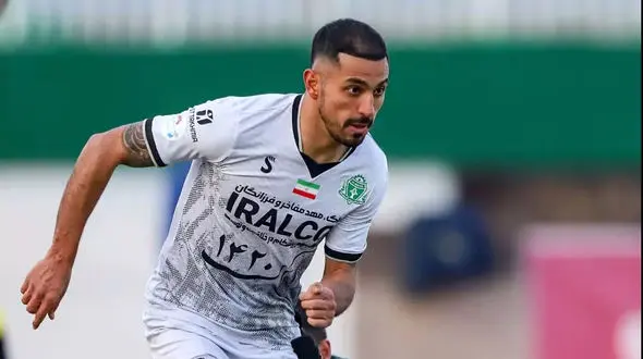 بیوگرافی محمدامین کاظمیان خرید احتمالی پرسپولیس در تابستان + آمار