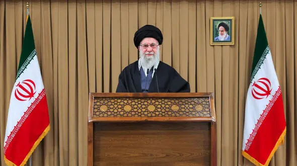 فیلم کامل سخنرانی تلویزیونی رهبر انقلاب اسلامی