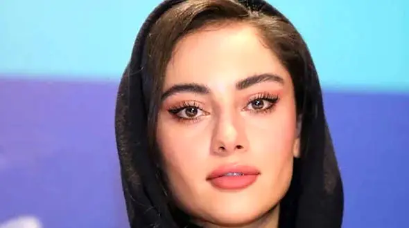  اقدام زشت ترلان پروانه برای فریب ! / دستکاری یک عکس برای رخ نمایی اندامی !