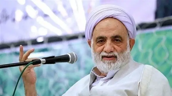 فیلم/ آقای قرائتی: روحانی داشت سخنرانی میکرد.../دید یه دختر و پسر رفتن زیر منبر دارن باهم شوخی میکنن، داد زد مگه غیرت و شرف ندارین! پسره گفت همه چیز داریم فقط ...