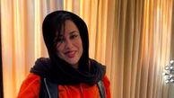 نگاهی به چیدمان لاکچری منزل «آشا محرابی»، بازیگر سریال ناریا/  از مبلمان مدرن و طلایی و فرش ایرانی تا گیتار و پیانو و لباس‌های مارکدار خانوم بازیگر