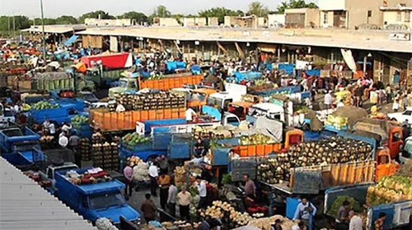 کشف بسته‌های موادمخدر در هندوانه/ متهم در بازار میوه و تره بار تهران دستگیر شد