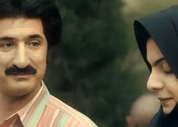 فیلم/  خواستگاری ایمان صفا در سریال اکازیون با گل های قبر مادرش! / تا کمیته رو دید فرار کرد آقای عاشق پیشه