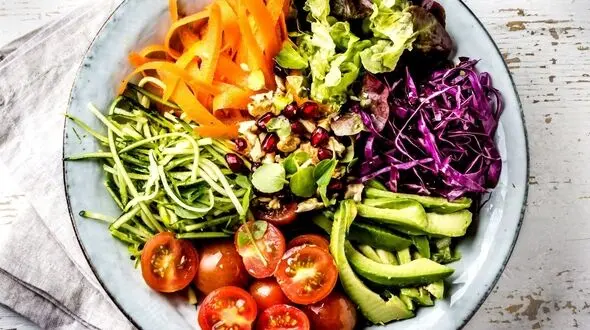 11 جولای روز جهانی خام‌ خواری / در رژیم خام‌خواری چه غذاهایی مصرف می‌ شود؟