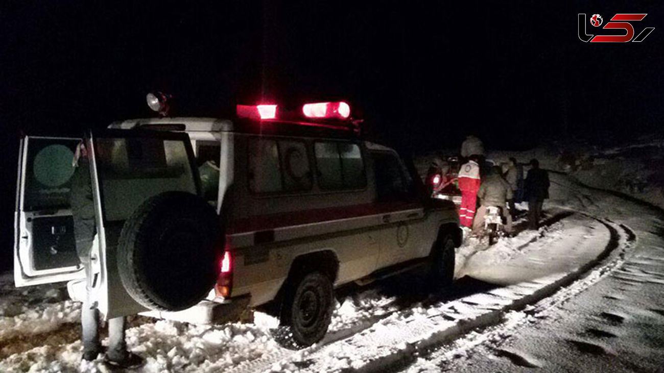 30 گردشگر گرفتار در برف سالند دزفول نجات یافتند