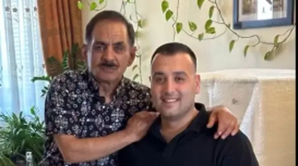  چیدمان منزل شاهانه و سنتی قدرت‌الله ایزدی و همسر دومش/ از مبلمان مدرن و پرده‌های اعیانی تا تابلوهای هنری و فرش ایرانی