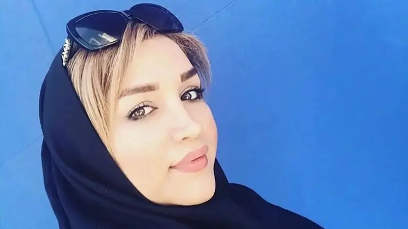 خواهر پژمان جمشیدی کیست؟ + بیوگرافی و تصاویر مامک جمشیدی