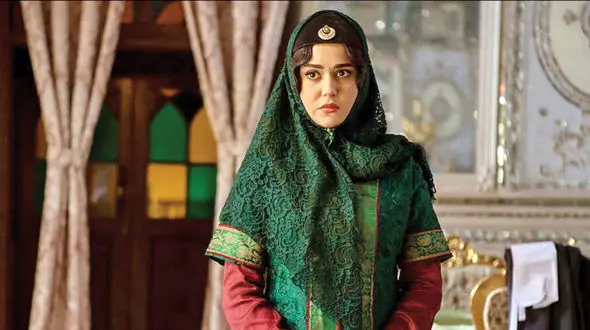 تغییر چهره جیران معشوقه ناصرالدین شاه بعد از 5 سال / زیبایی الهه ای پریناز ایزدیار هر روز بیشتر!