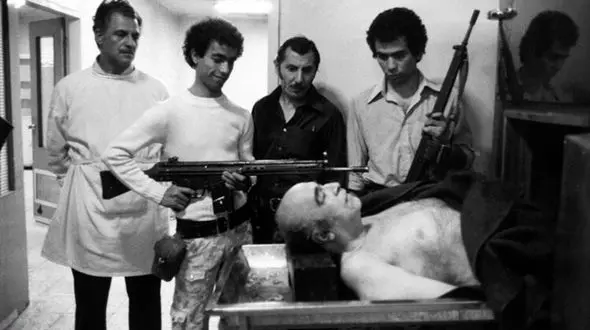 ناگفته‌هایی از اعدام و دفن هویدا در بهشت زهرا / غفاری: خلخالی می داند که هویدا را چه کسی کشت