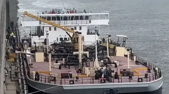 انفجار کشتی فاضلاب در نیویورک جان یک نفر را گرفت