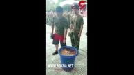 بچه ها از ترس قورباغه می خوردند! + فیلم
