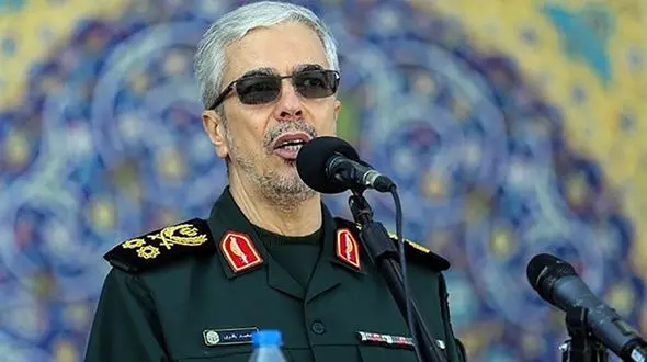 جزئیات پاسخ رهبر انقلاب به نامه ترامپ / به روایت سرلشکر باقری 