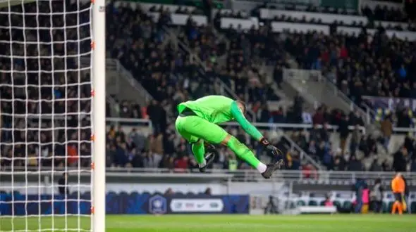 گندوز فرشته نجات در روزهای تلخ پرسپولیس