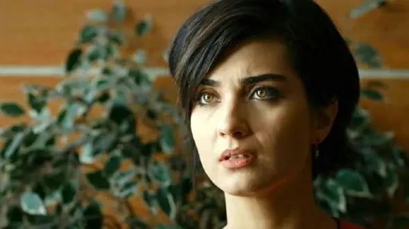 بیوگرافی، عکس های شخصی و زندگی خصوصی طوبا بویوک اوستون