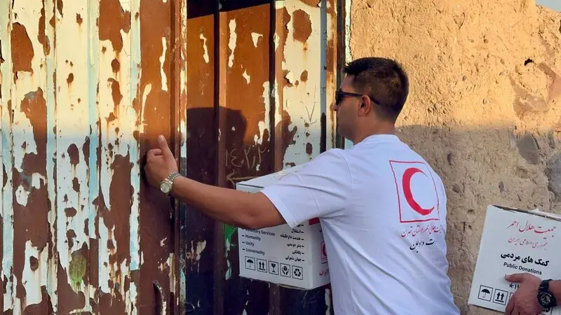 توزیع بسته معیشتی