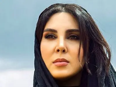 فیلم / نگاهی به لحظه خرید مبلمان شیک  لیلا بلوکات برای عید / چقدر خوش سلیقه اس