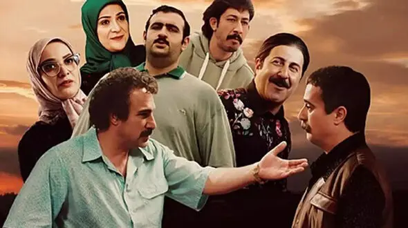 بازیگران و کارگردان سریال پایتخت طرفدار استقلال هستند یا هوادار پرسپولیس؟