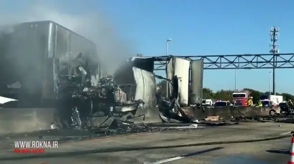 سیگار کشیدن راننده، کامیون حامل 66 هزار لیتر سوخت را در اتوبان ذوب کرد+ فیلم وعکس
