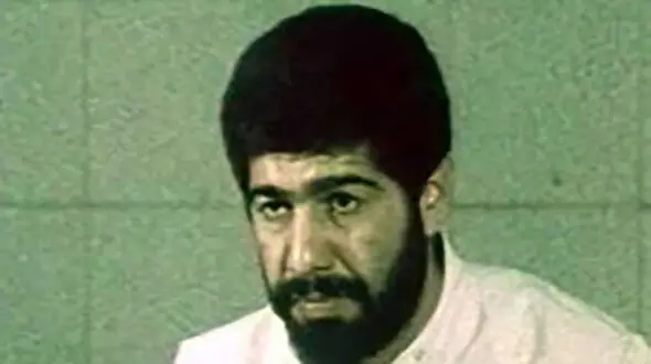 فیلم / شنوندگان عزیز توجه فرمایید خرمشهر آزادا شد + ویدیوی پربازدید از محمود کریمی علویجه گوینده رادیو مرد خاطره 8 سال جنگ با عراق