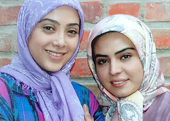 میکاپ لایت مریم سلطانی با خط چشم رنگی و رژقرمز/ ببینید چه ناز شده