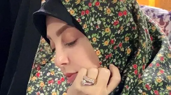 ژیلا صادقی: مهمون خونه ما میومد مامانم در اتاق منو قفل میکرد! غیرتم به جوش اومد سند خونمو زدم به نام یکی+فیلم