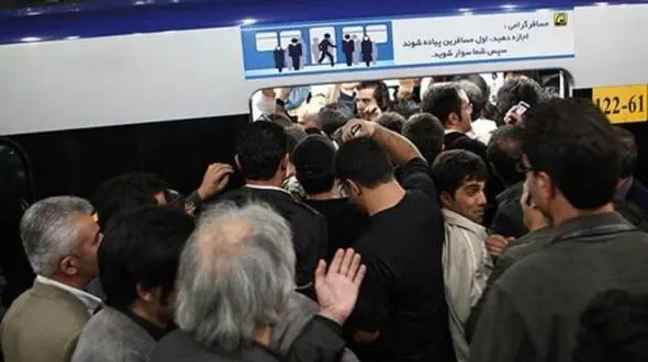 ثبت بیش از ۶ میلیون سفر با مترو همزمان با مراسم وداع