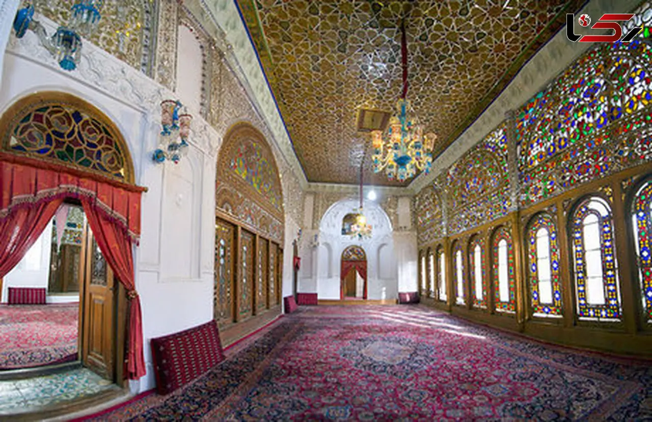 جنجال زن بی حجاب در حسینیه امینی ها قزوین ! / واکنش به هتک حرمت !