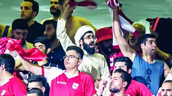 روحانی معروف ورزشگاه آزادی: "استرس داشتم که بعضی ها به من متلک بیندازند!"