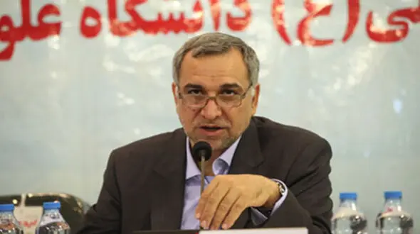 گرمازدگی بیش از یک هزار و ۸۰۰ زائر /  زوار برای پیشگیری از گرمازدگی در ساعات شب حرکت کنند