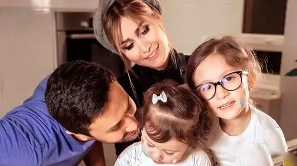 فیلم/خاله بازی بانمک پناه و نبات  استخری به سبک ایرانی