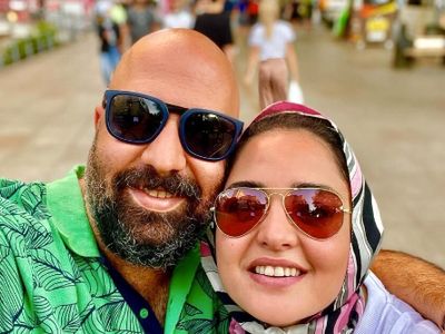دلتنگی احساسی و عاشقانه علی اوجی برای نرگس محمدی در برنامه علیخانی؛ دخالت حامد آهنگی و مجید واشقانی وسط ابراز احساسات آقای بازیگر+ ویدیو