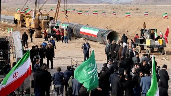 آغاز اجرای خط انتقال آب از خلیج فارس به یزد با حضور رئیس جمهور