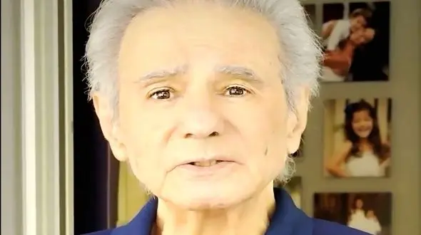 عارف از ابتلای خود به سرطان پرده برداشت / صحبت های خواننده مشهور درباره بیماری اش