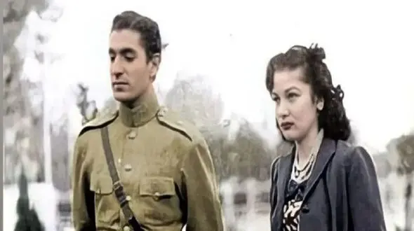 سفر به ایام قدیم سال 1322؛ محمدرضا و شهناز پهلوی با استایل شاه و پرنسسی