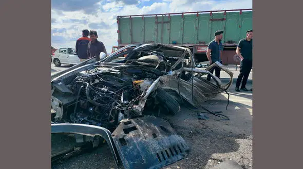 خونین شدن جاده شبستر به صوفیان/ واژگونی هولناک و خونین پژو جان دو نفر را گرفت